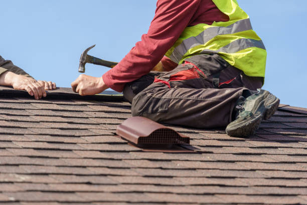 Quick and Trustworthy Emergency Roof Repair Services in Woodbury Center, CT