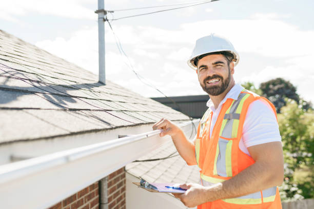 Best Roof Gutter Cleaning  in Woodbury Center, CT